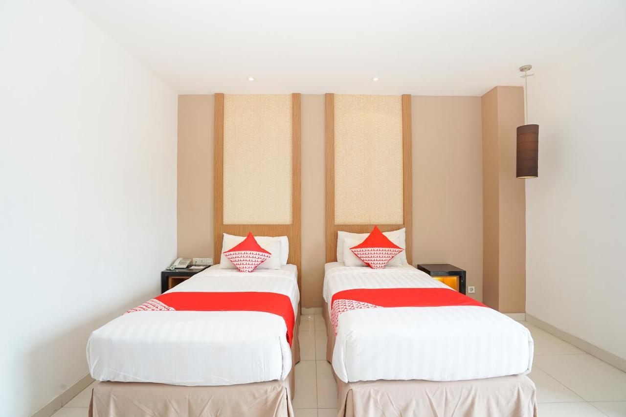 Oyo 197 Prime Royal Hotel Kapasari 외부 사진