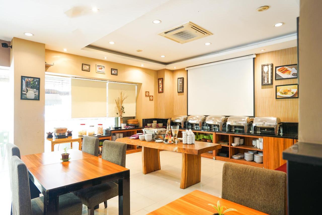 Oyo 197 Prime Royal Hotel Kapasari 외부 사진