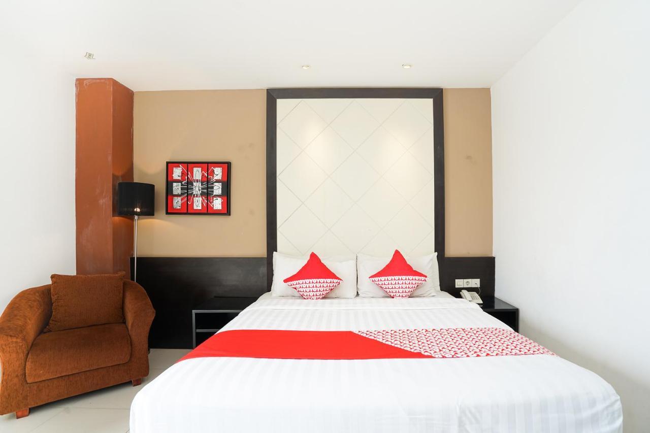 Oyo 197 Prime Royal Hotel Kapasari 외부 사진